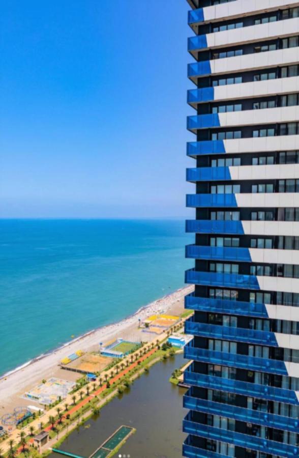 Elegance Sea View Aparthotel In Orbi City Batumi Exterior foto