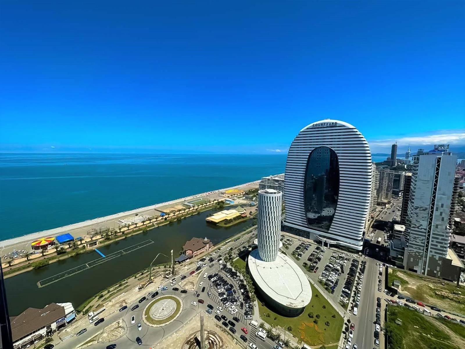 Elegance Sea View Aparthotel In Orbi City Batumi Exterior foto